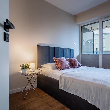 Resinest Apartamenty Jurowiecka J17 Белосток Экстерьер фото