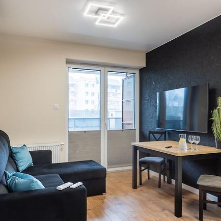 Resinest Apartamenty Jurowiecka J17 Белосток Экстерьер фото