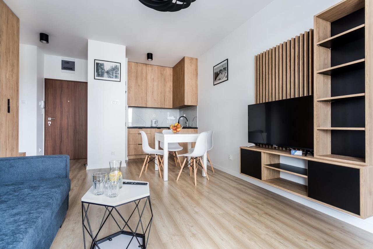 Resinest Apartamenty Jurowiecka J17 Белосток Экстерьер фото
