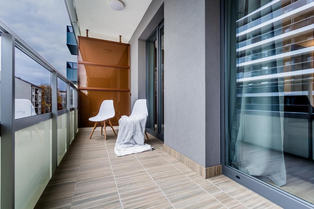 Resinest Apartamenty Jurowiecka J17 Белосток Экстерьер фото