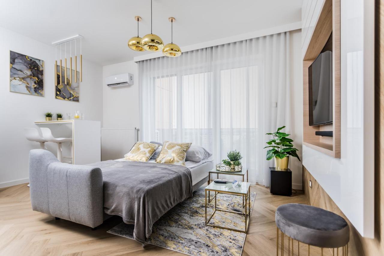 Resinest Apartamenty Jurowiecka J17 Белосток Экстерьер фото