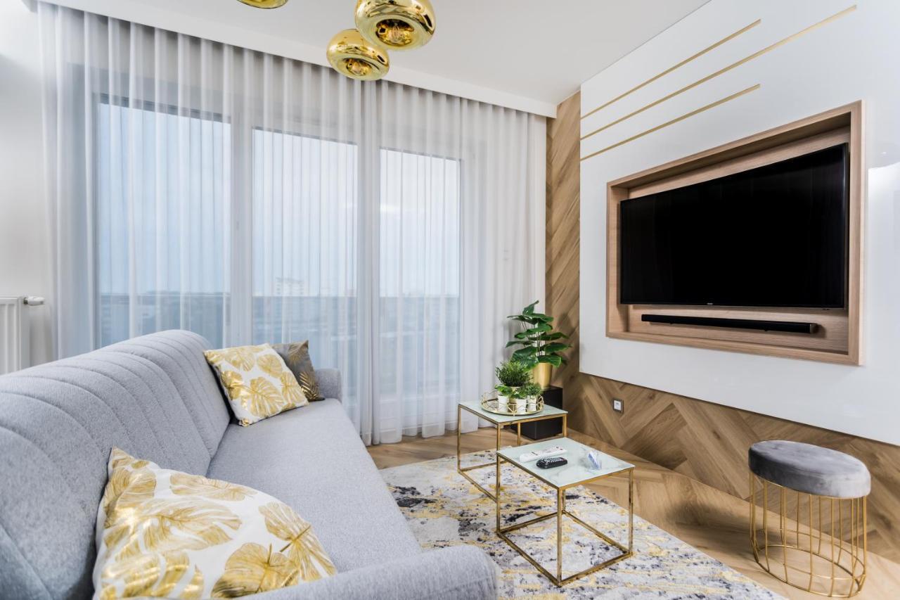 Resinest Apartamenty Jurowiecka J17 Белосток Экстерьер фото