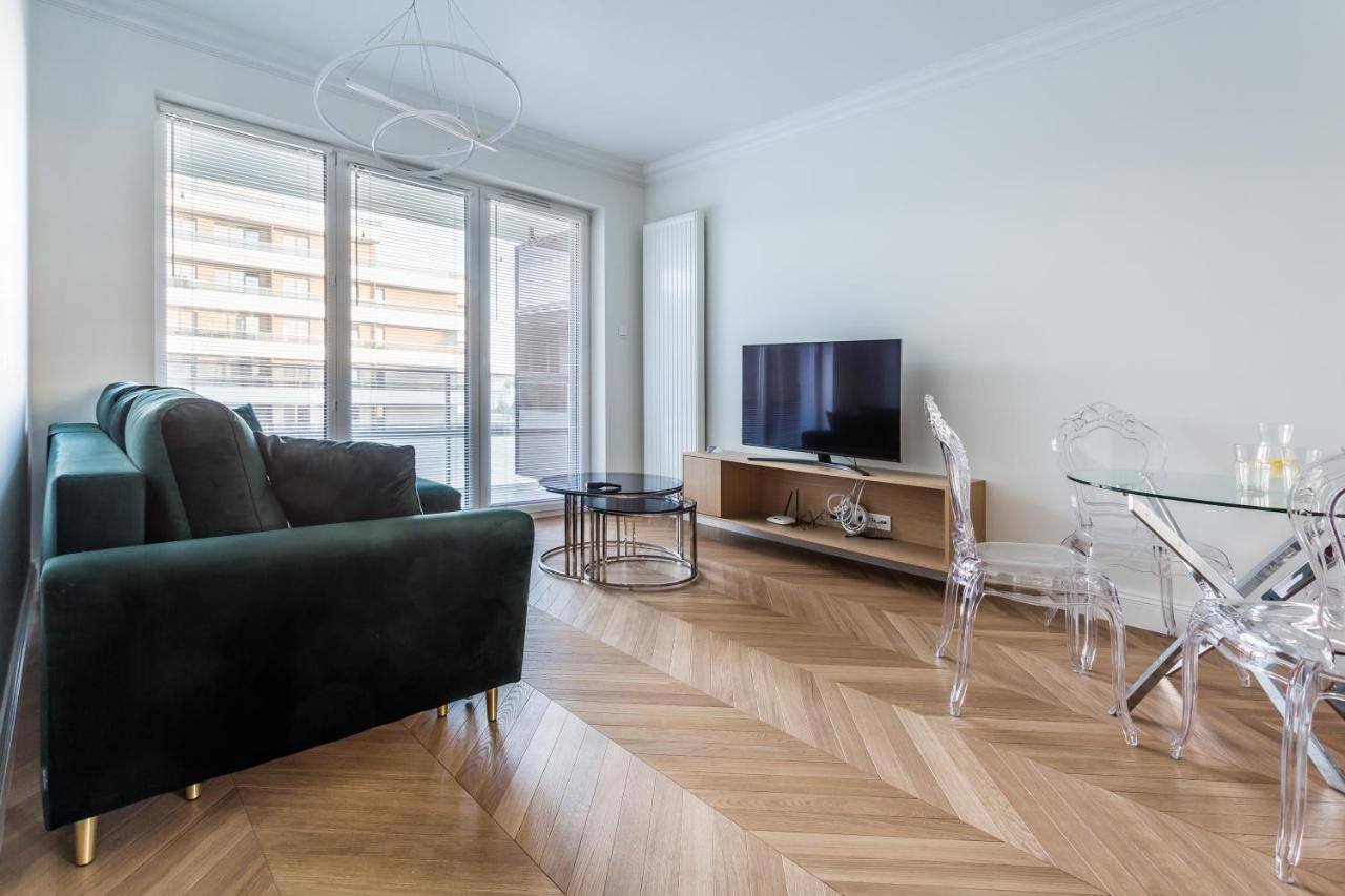 Resinest Apartamenty Jurowiecka J17 Белосток Экстерьер фото
