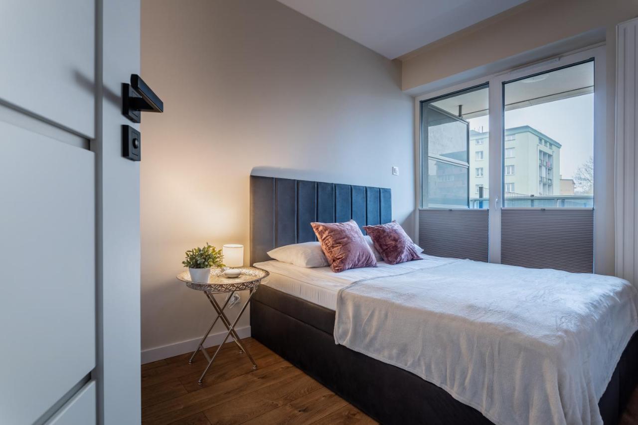 Resinest Apartamenty Jurowiecka J17 Белосток Экстерьер фото