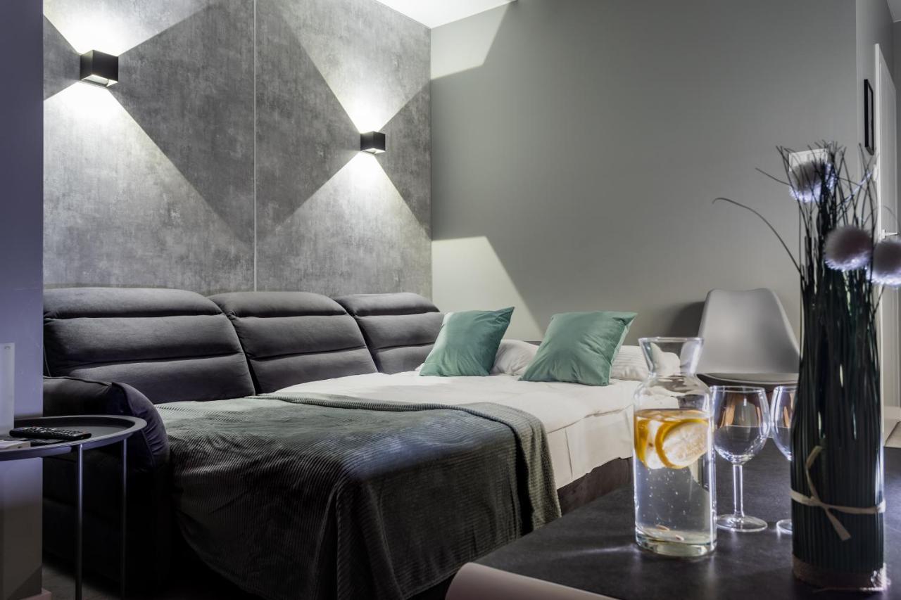 Resinest Apartamenty Jurowiecka J17 Белосток Экстерьер фото